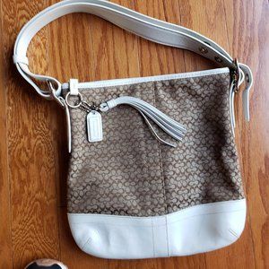 Coach Summer Crossbody/Shoulder/Handbag